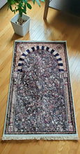 Load image into Gallery viewer, Prayer mat | Al-Rawda